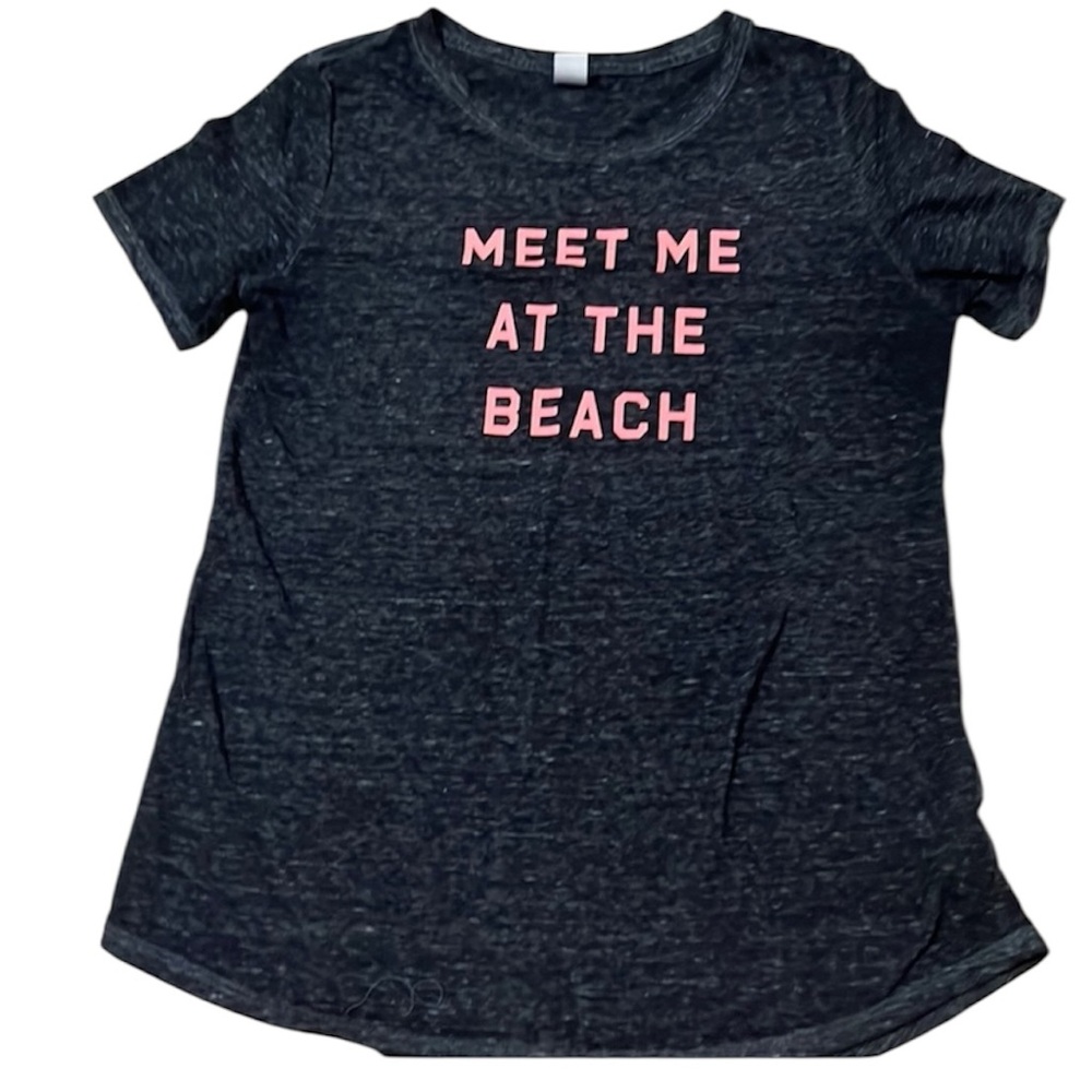 🟤🟤Meet me at the beach Old Navy T-shirt